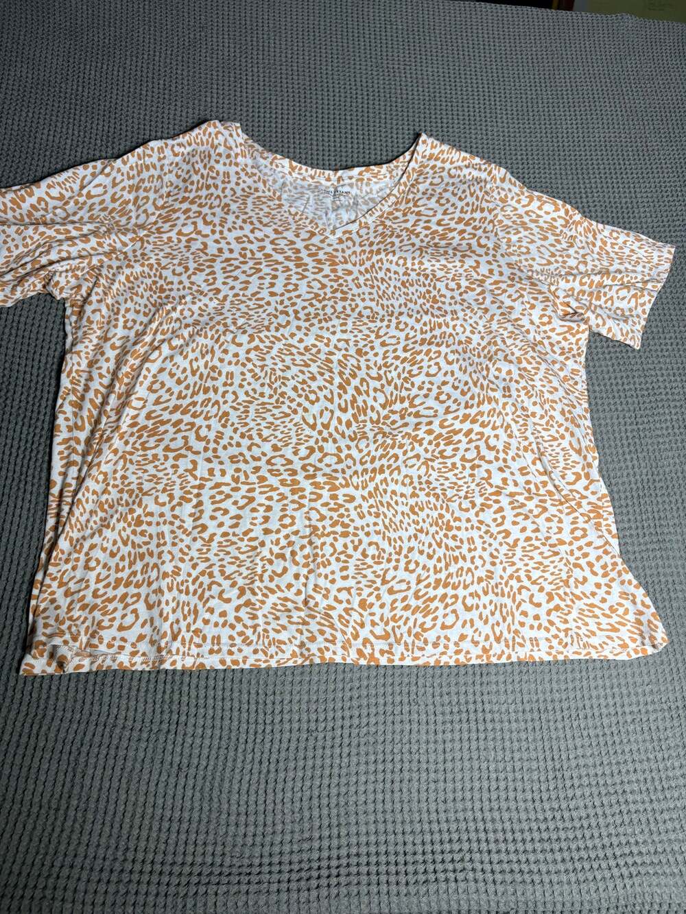 Lane Bryant Plus Size Leopard Animal Print Perfect Sleeve Tee Size 22/24